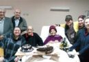 نجوم الزمن الجميل يحتفلون بعيد ميلاد مديحة يسرى بالمستشفى